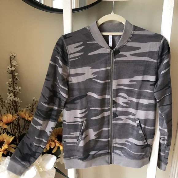 Z Supply Grey Camouflage Zip Up Sweatshirt Jacket. Size Small - Picture 1 of 4